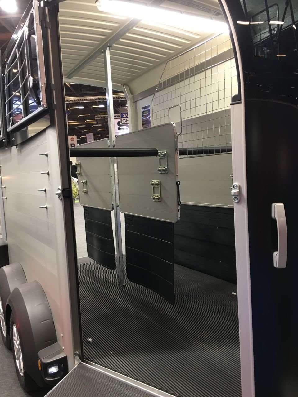 IFOR WILLIAMS HBX 506 2 PLACES