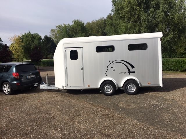 vans 4 places chevaux