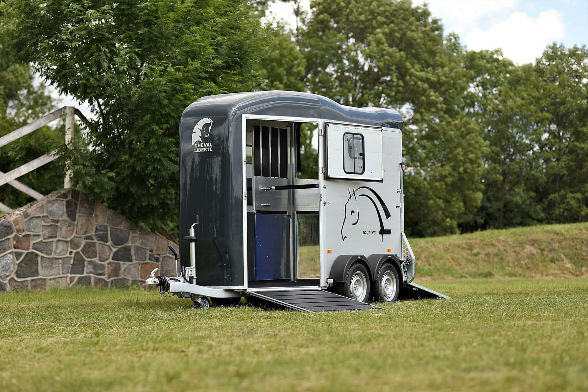 Touring-Country-30