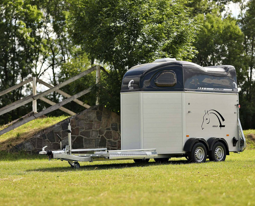 Hippomobile-1