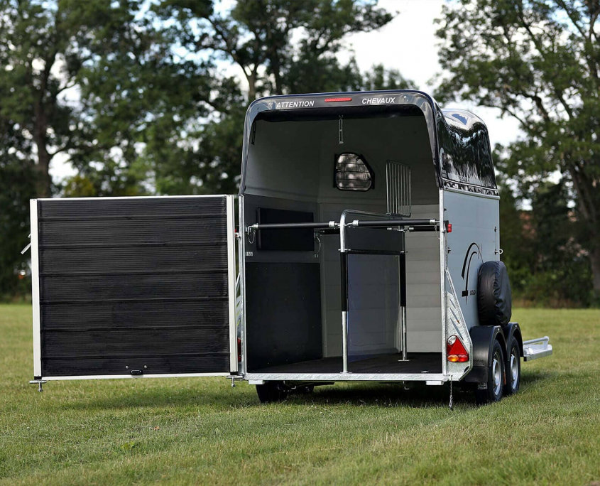 Hippomobile-8